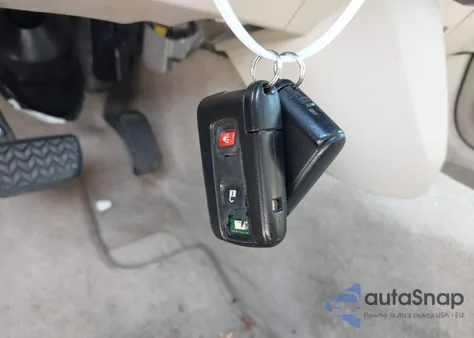 2004 Toyota Prius from USA, damaged, VIN JTDKB20U940076145